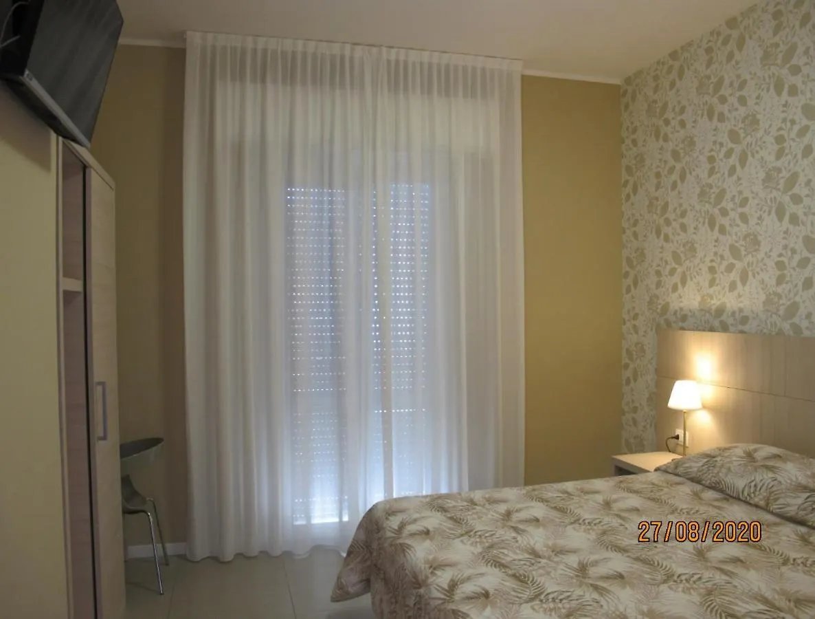 Santa Barbara Hotel & Apartments بيلاريا-إيجيا مارينا إيطاليا