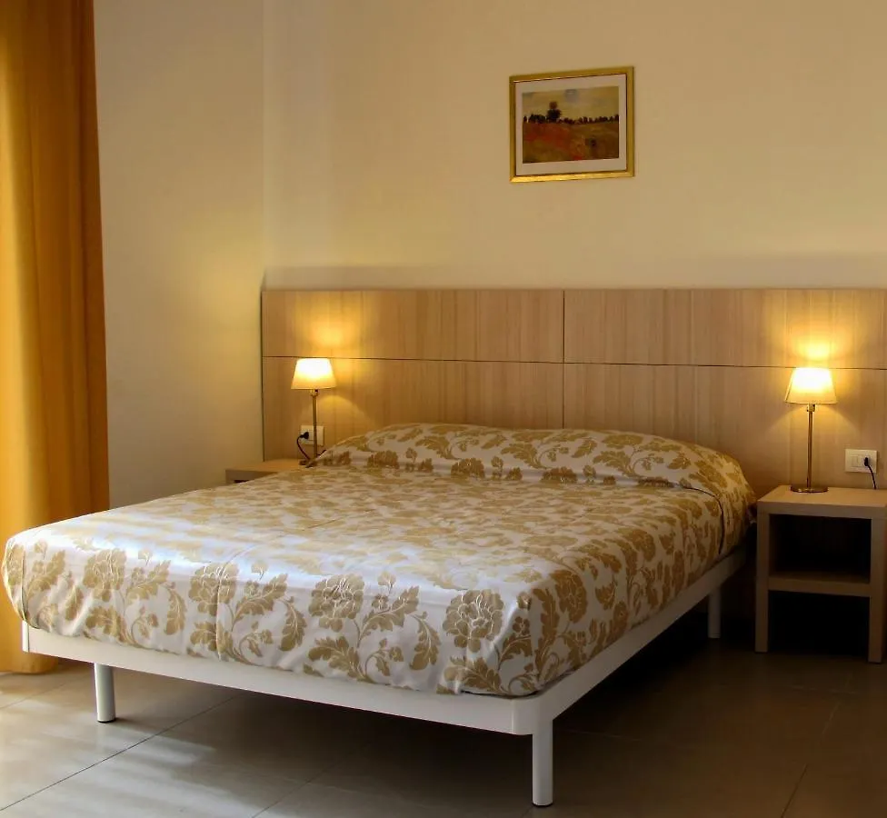 Santa Barbara Hotel & Apartments بيلاريا-إيجيا مارينا 3*,