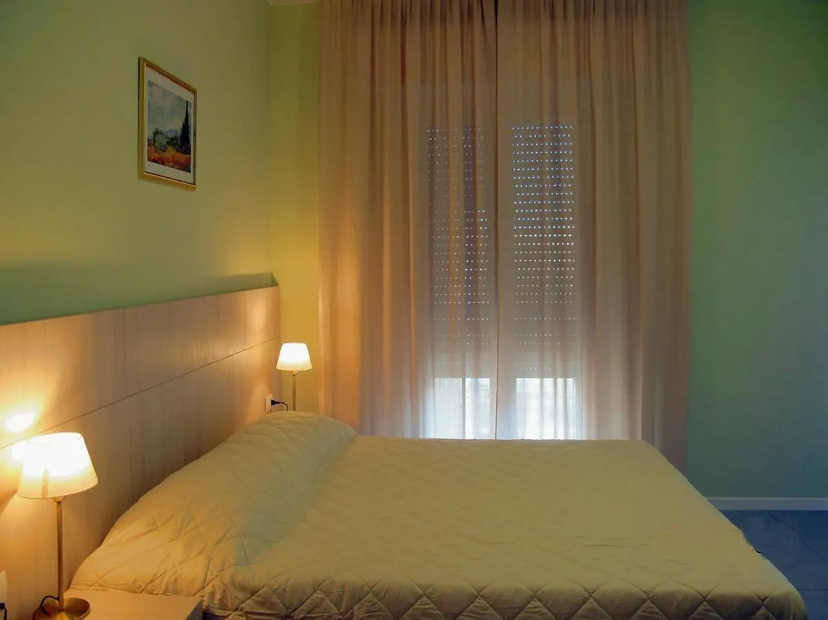 Santa Barbara Hotel & Apartments بيلاريا-إيجيا مارينا